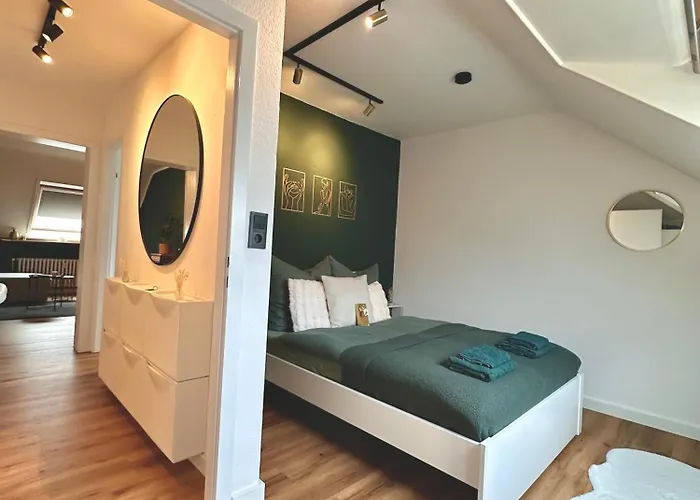 Stilvoll-modern-neu * מירבוש